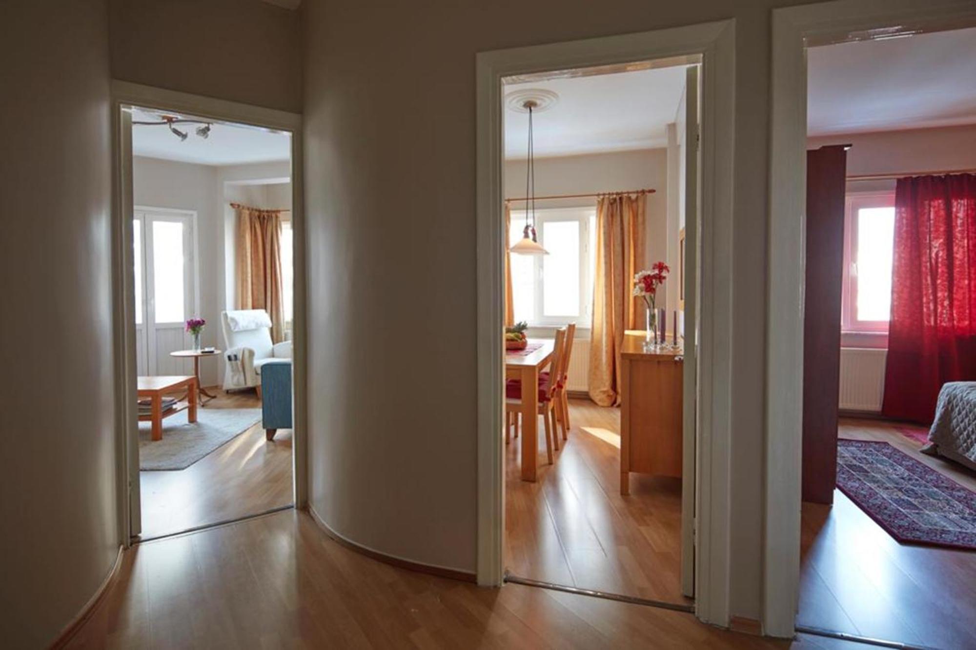 Cozy Apartment Next To Taksim Square Estambul Exterior foto